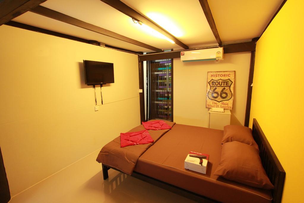 Viman Guesthouse Bangkok Ngoại thất bức ảnh