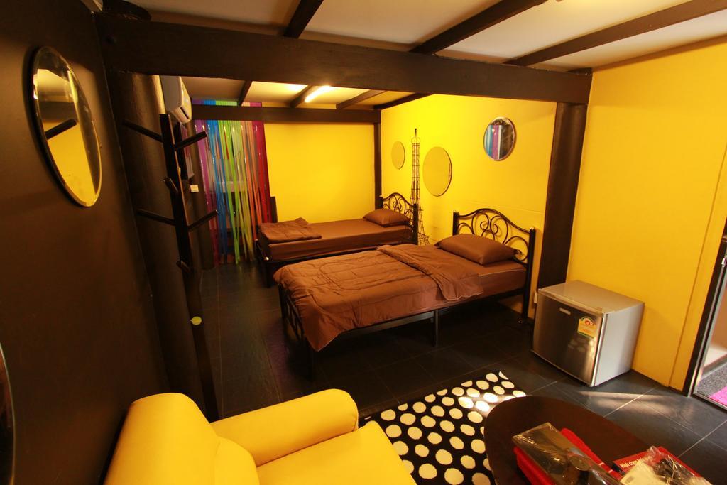 Viman Guesthouse Bangkok Ngoại thất bức ảnh