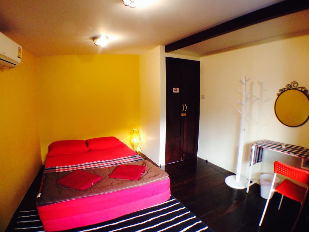 Viman Guesthouse Bangkok Ngoại thất bức ảnh