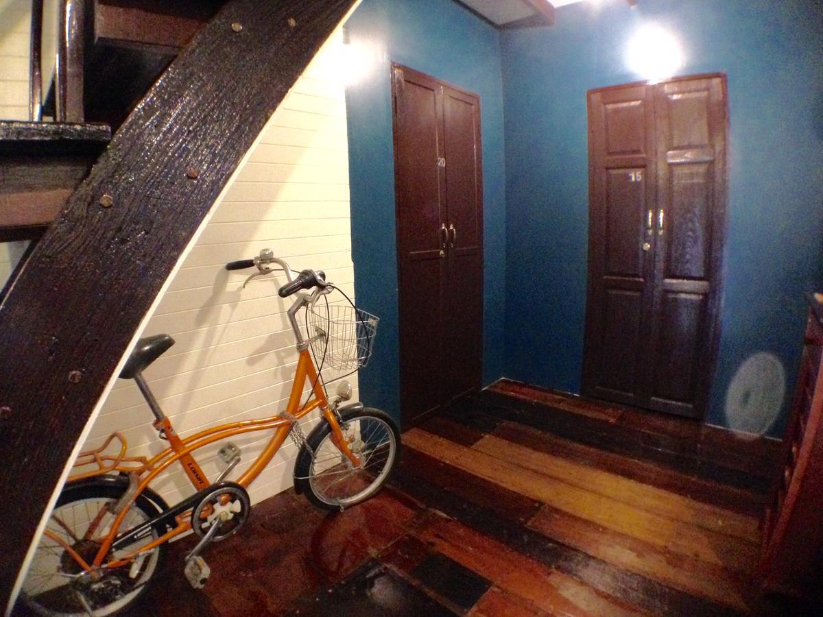 Viman Guesthouse Bangkok Ngoại thất bức ảnh