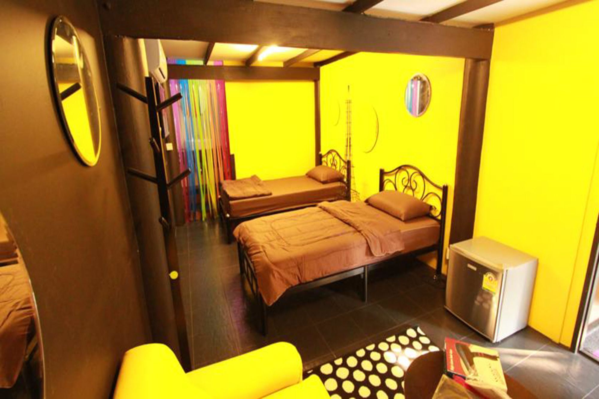 Viman Guesthouse Bangkok Ngoại thất bức ảnh